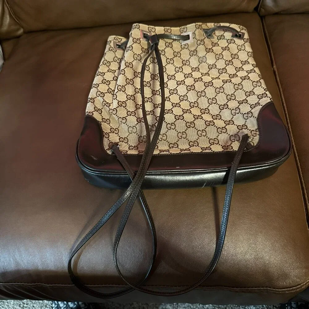 Gucci GG Pattern Rucksack Drawstring Backpack - Picture 11 of 16
